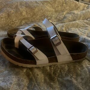 birkenstock mayari birko-flor white sandals!